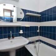 Salle de bain de la mini villas F2